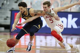 No. 3 Michigan rides dominant second half to erase 14-point deficit, beat No. 21 Wisconsin