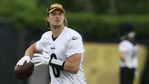 Predicting when NFL rookie QBs will debut: How soon could Pickett, Corral, others win the starting job?