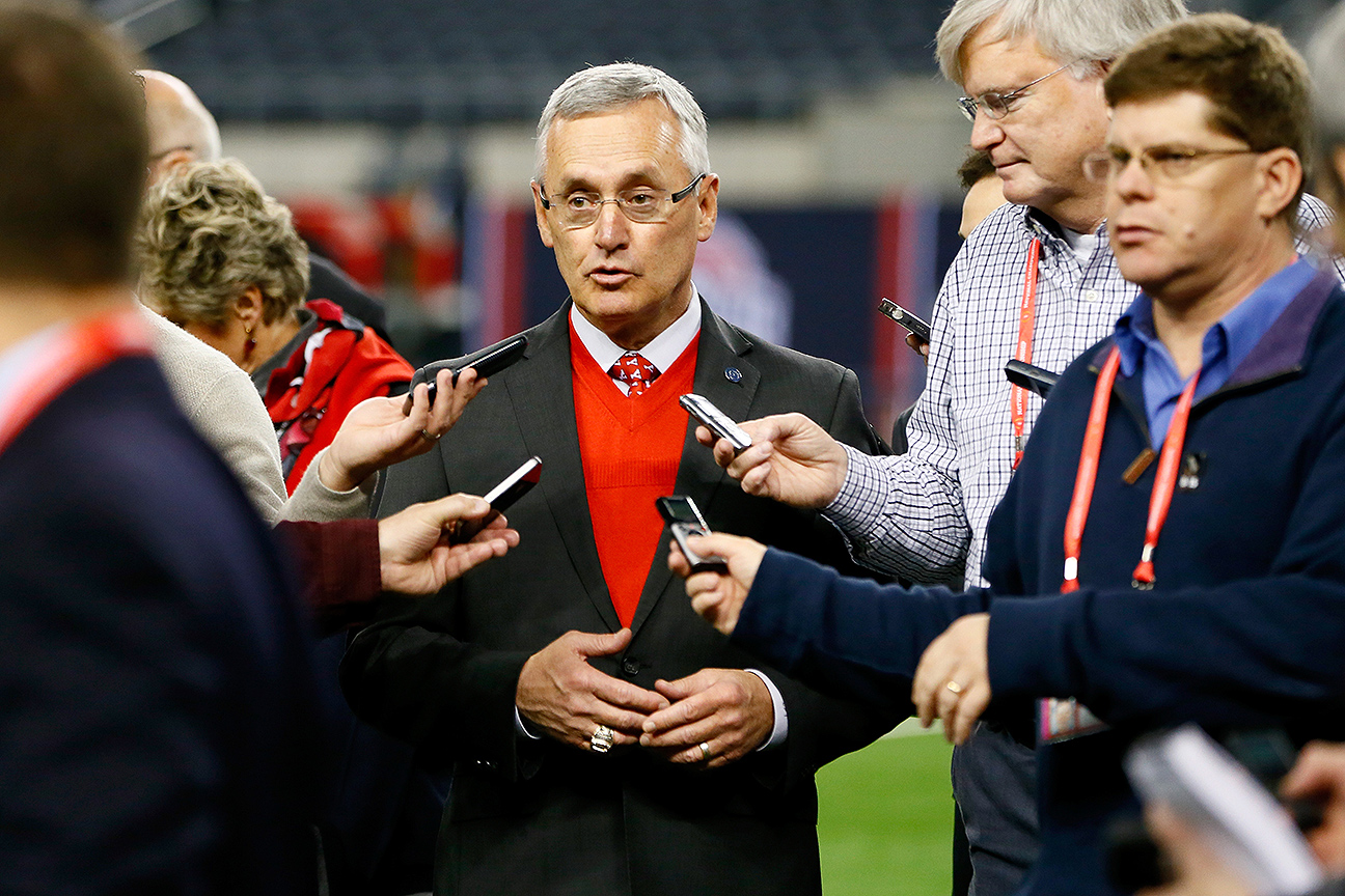 Tressel to step down as Youngstown State prez