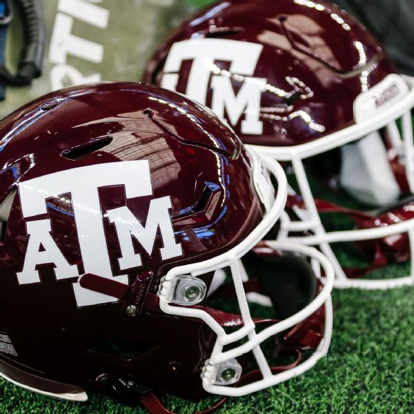 Texas A&M lands commitment from ESPN 300 LB
