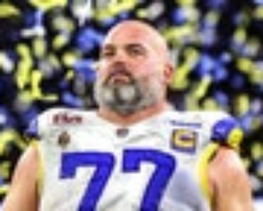 Andrew Whitworth denies conversations with Cowboys