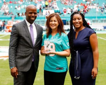 Dolphins senior vice president Jenkins dies at 47