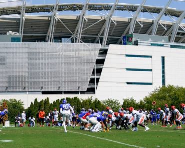 Melee ends Rams-Bengals joint practice early