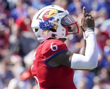 Best college football seasons for hoops powerhouses