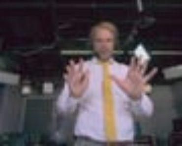 Greg Olsen can’t handle the Tampa Bay heat