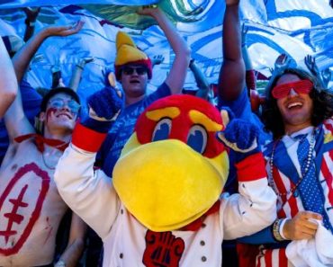 The adventures of Plunger Boy and college football’s unlikeliest unbeaten