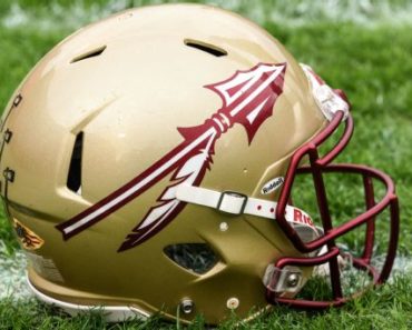 Best plays by top college football recruits: FSU recruit loses shoes, breaks 80 yards to the house