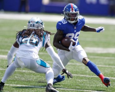 Chiefs acquire Giants WR Toney for two picks