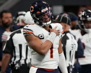 Bears QB Fields inactive, Siemian starts vs. Jets