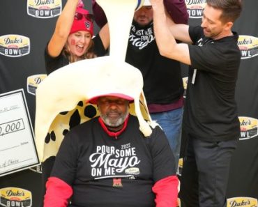 Cheez-It crackers, fries, mayo, oh my! Bowl season’s best food celebrations
