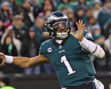 Jalen Hurts, Patrick Mahomes betting favorites for Super Bowl LVII MVP