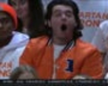 Illinois’ RJ Melendez delivers a POWERFUL two-handed dunk against Minnesota