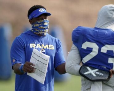 Panthers hire ex-Rams coach Brown as new OC