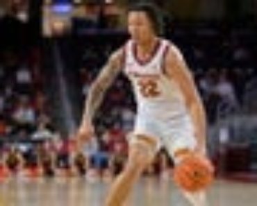 Tre White’s 22 points leads USC to hard-fought 80-74 victory over Washington