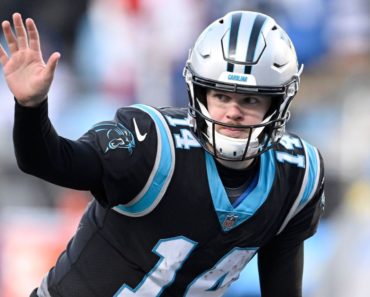 49ers add Darnold on 1-year deal, source says