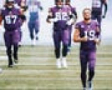 Adam Thielen agrees to reported 3-year deal with Panthers