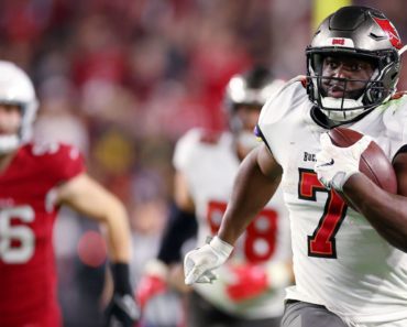 Bucs to cut Fournette; RB says it was his request