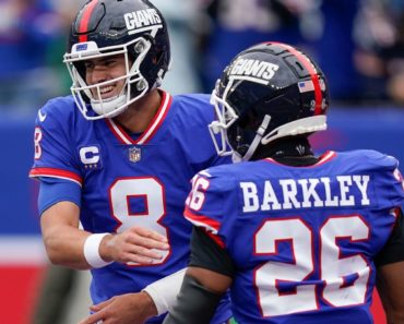 Giants’ Jones lands $160M deal; Saquon gets tag