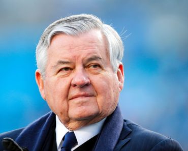 Panthers founder Jerry Richardson dies at 86