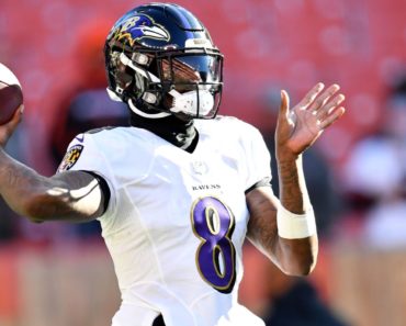 QB Jackson has requested trade from Ravens