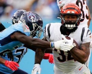 Source: Broncos, RB Perine agree on 2-year pact