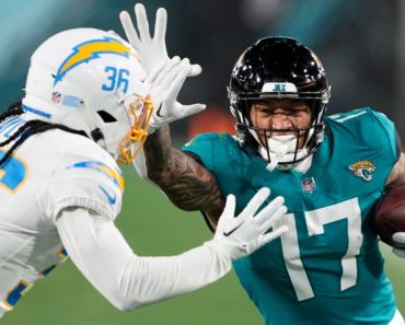 Sources: Jags to tag Engram, part with Griffin