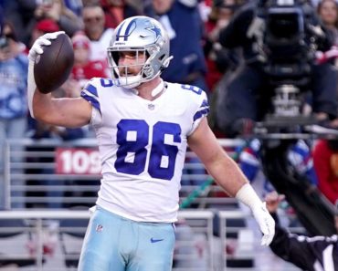 Sources: Texans add TE Schultz, RB Singletary