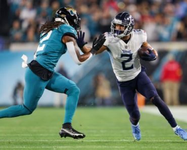 Sources: Texans sign WR Woods to two-year deal