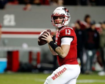 Stoops: QB Leary (pec) ‘close to full go’ for UK