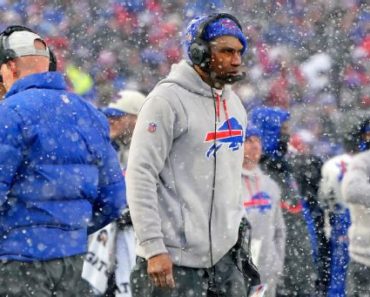 What will the Buffalo Bills do without defensive coordinator Leslie Frazier?